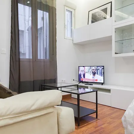 For You Rentals Plaza Dos de Mayo Apartment DP13-3